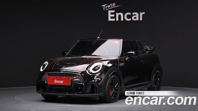 Mini Cooper Convertible S JCW 3rd - фото 0