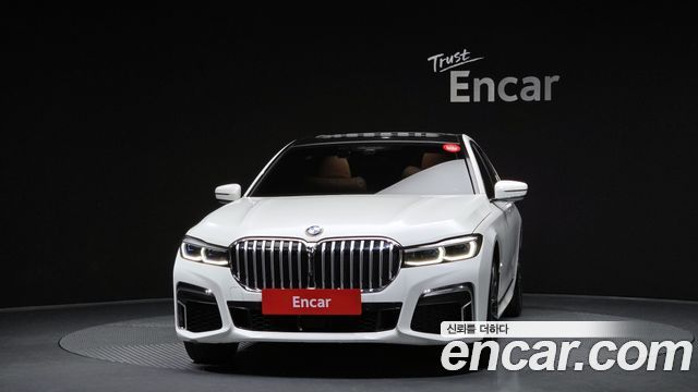 BMW 7 Series G11 730d xDrive M Sport - фото 2