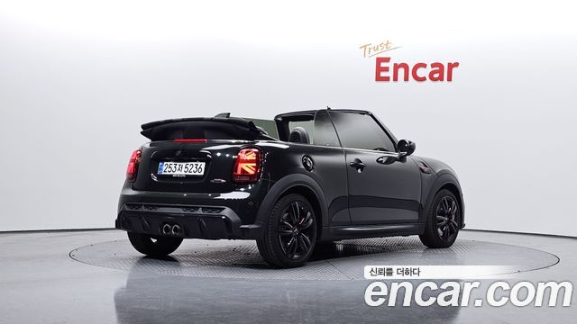 Mini Cooper Convertible S JCW 3rd - фото 1