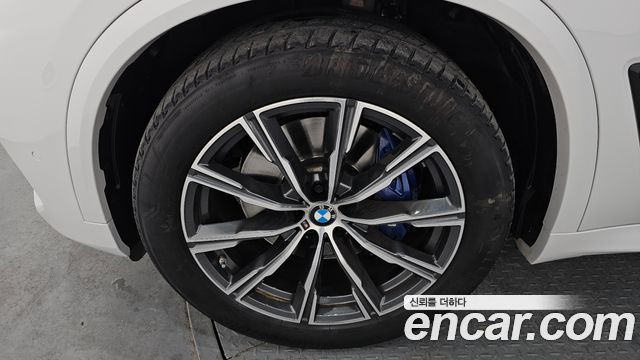 BMW X5 G05 xDrive 30d M Sport - фото 4