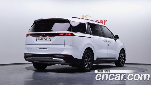 Kia Carnival 4-го поколения 9-Seater Noblesse - фото 1