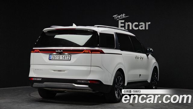 Kia Carnival 4-го поколения 9-Seater Signature - фото 1
