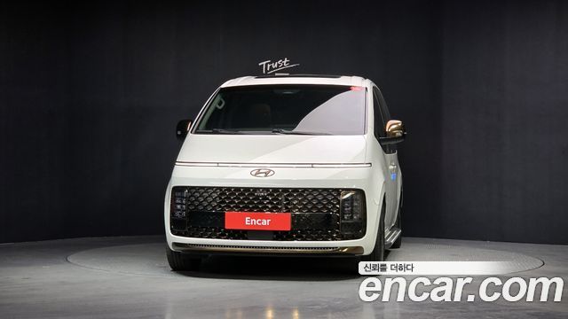 Hyundai Staria 4WD Lounge 9-Seater Inspiration - фото 2