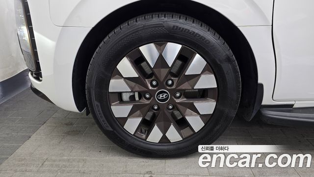 Hyundai Staria 4WD Lounge 9-Seater Inspiration - фото 4