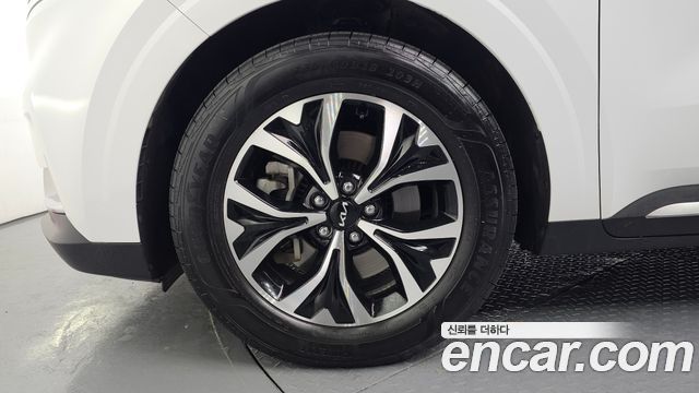 Kia Carnival 4-го поколения 9-Seater Noblesse - фото 4