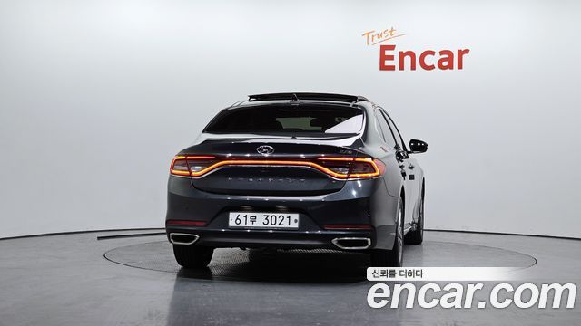 Hyundai Grandeur IG 2.2 Diesel Premium - фото 3