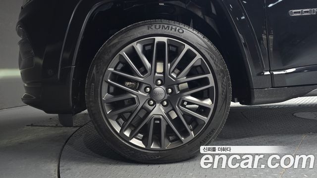 Jeep Compass 2-го поколения S 2.4 AWD - фото 4