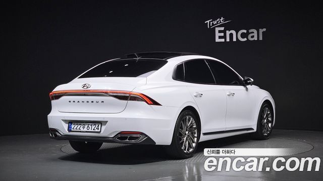 Hyundai Grandeur New IG 2.5 Calligraphy - фото 1