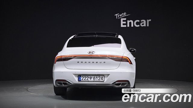 Hyundai Grandeur New IG 2.5 Calligraphy - фото 3