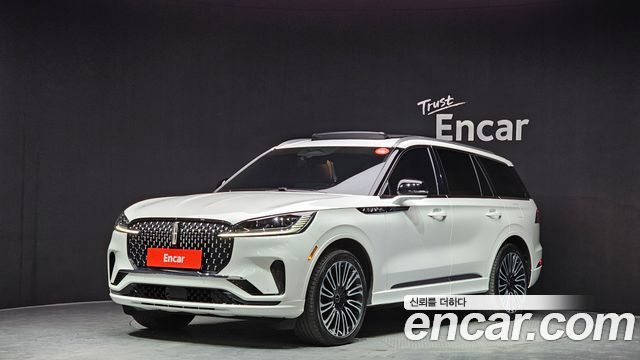 Lincoln Aviator 2-го поколения 3.0 Black Label AWD - фото 0