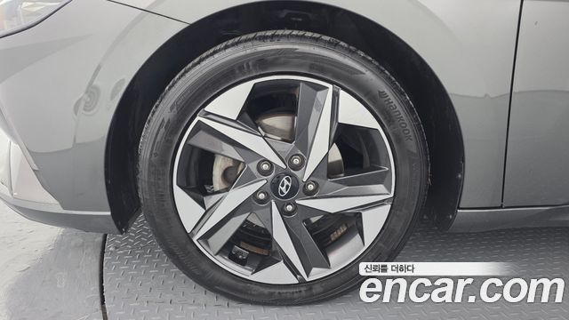 Hyundai Avante CN7 1.6 Inspiration - фото 4