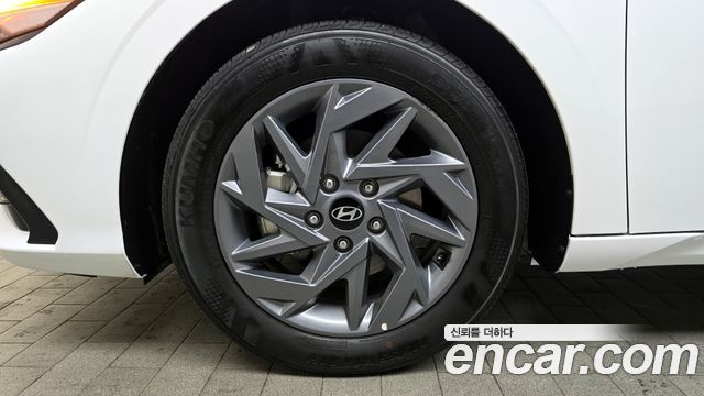 Hyundai Avante New CN7 1.6 Inspiration - фото 4
