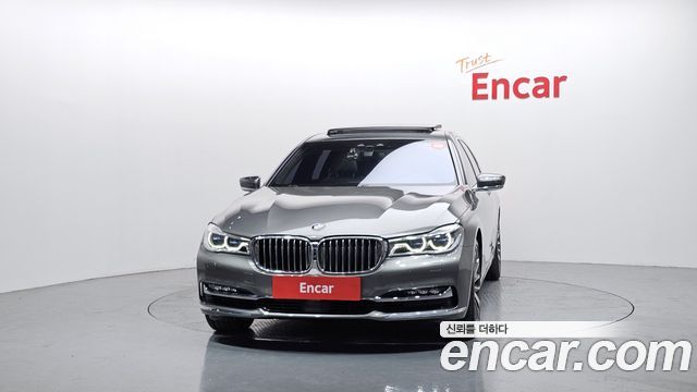 BMW 7 Series G11 750Li xDrive - фото 2