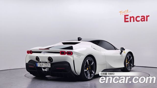 Ferrari SF90 Stradale 4.0 - фото 1