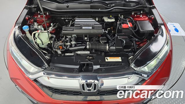 Honda CR-V 5-го поколения 1.5 Touring 4WD - фото 4