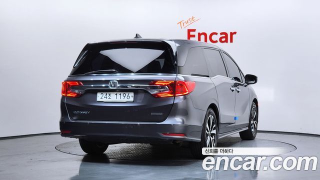 Honda Odyssey 3.5 5th - фото 1