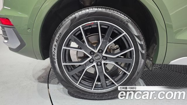 Audi Q5 FY 45 TFSI Quattro Sportback Premium - фото 4