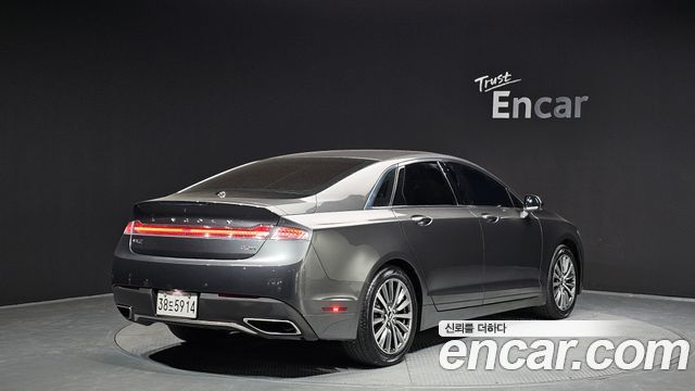 Lincoln MKZ Hybrid 2nd - фото 1