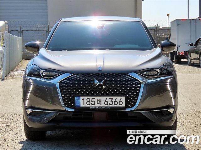 Citroen / DS DS3 1.5 BlueHDi So Chic - фото 0