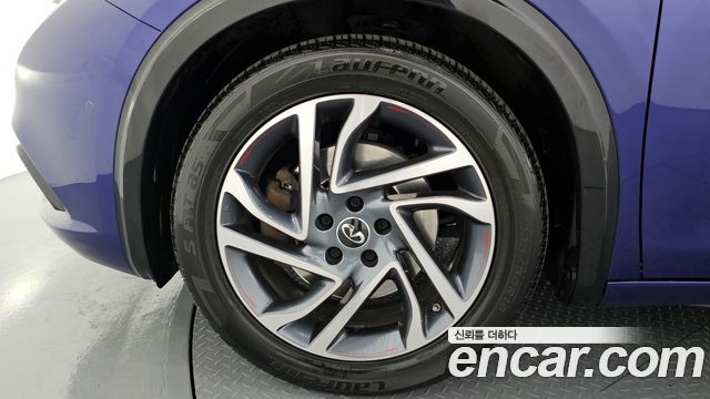 Infiniti Q30 2.0 Gallery White - фото 4