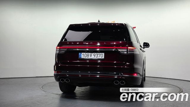 Lincoln Aviator 2-го поколения 3.0 Black Label AWD - фото 3