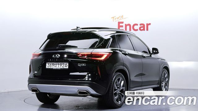 Infiniti QX50 2.0 Sensory AWD - фото 1