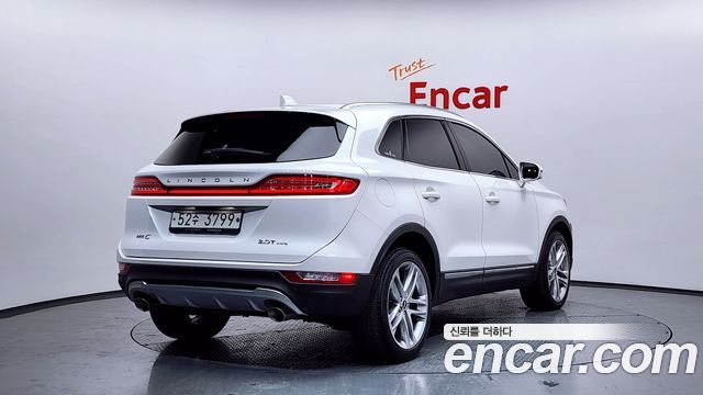 Lincoln MKC 2.0 AWD - фото 1