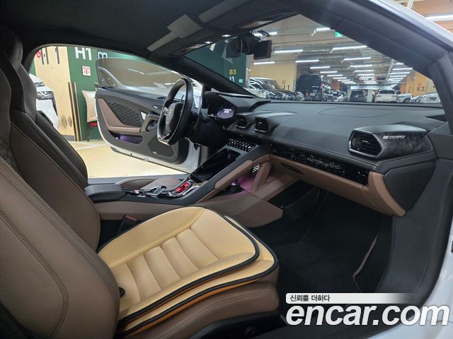 Lamborghini Huracan LP610-2 EVO Spyder - фото 2