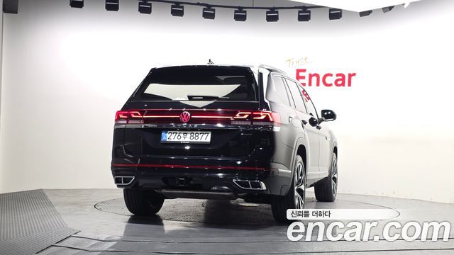 Volkswagen Atlas 2.0 TSI R-LINE 6-Seater - фото 3