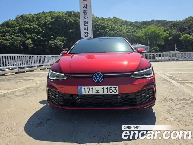 Volkswagen Golf 8-го поколения 2.0 GTI - фото 1