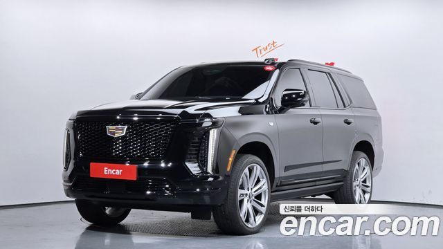 Cadillac Escalade 5-го поколения 6.2 Sports Platinum - фото 0