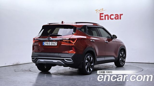 Kia Seltos Diesel 1.6 4WD Signature - фото 1