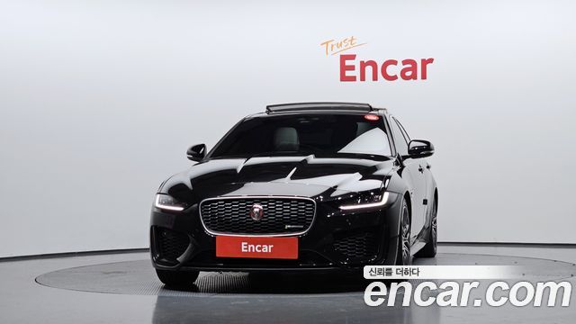 Jaguar XE D180 R-Dynamic S - фото 3