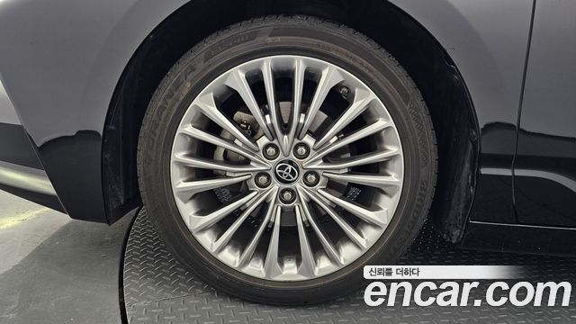 Toyota Avalon 5-го поколения 2.5 Hybrid - фото 4