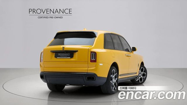 Rolls-Royce Cullinan 6.7 V12 Black Badge - фото 1