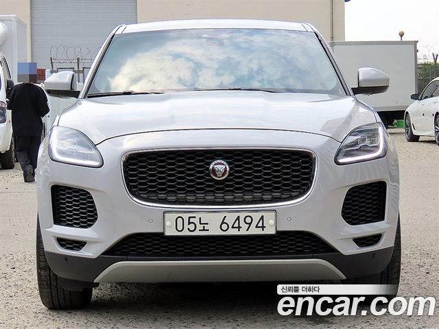 Jaguar E-PACE P250 SE - фото 0