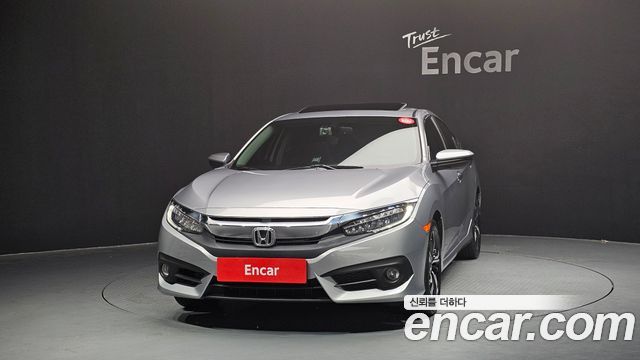 Honda Civic 2.0 10th - фото 2