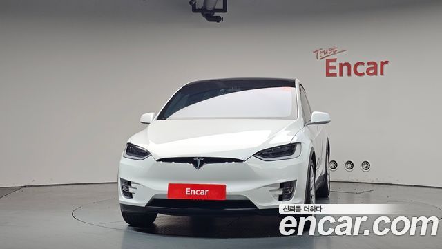 Tesla Model X 100D - фото 2