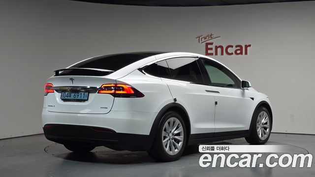 Tesla Model X 100D - фото 1