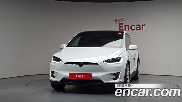 Tesla Model X 100D - фото 2