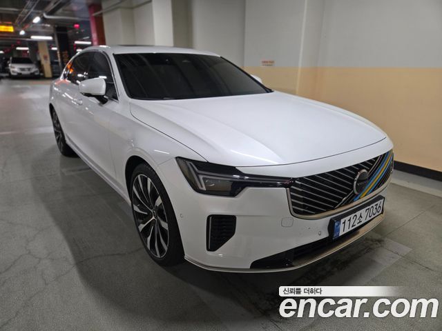 Volvo S90 B5 Ultra Bright - фото 0