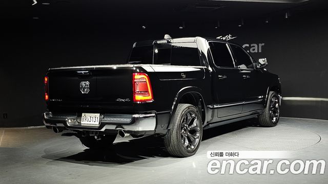 Dodge Ram Pick Up 5.7 - фото 1