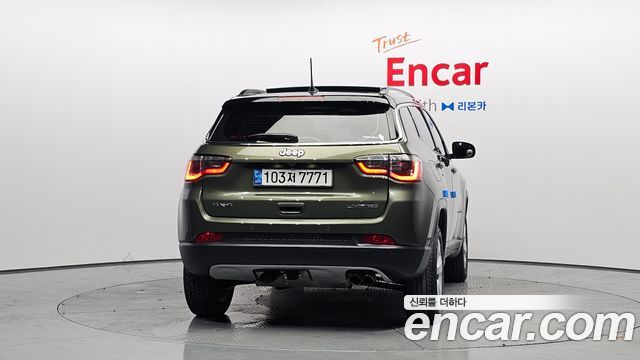Jeep Compass 2-го поколения 2.4 Limitied AWD - фото 3
