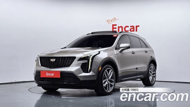 Cadillac XT4 2.0 Sport AWD - фото 0