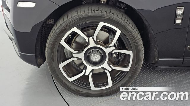 Rolls-Royce Cullinan 6.7 V12 - фото 4