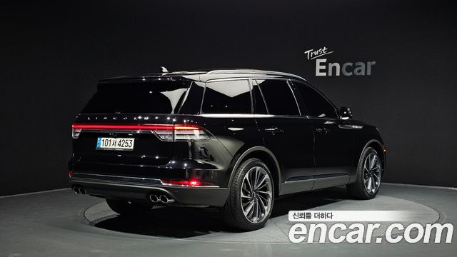 Lincoln Aviator 2-го поколения 3.0 Reserve AWD - фото 1