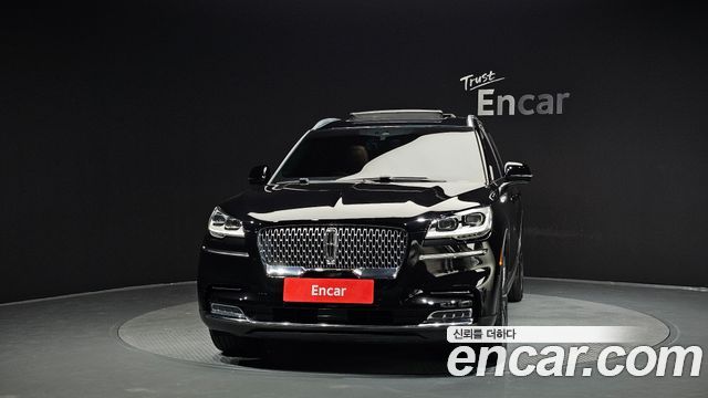 Lincoln Aviator 2-го поколения 3.0 Reserve AWD - фото 2
