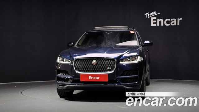 Jaguar F-PACE 20d Prestige - фото 2