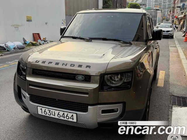 Land Rover Defender L663 110 D250 SE - фото 3