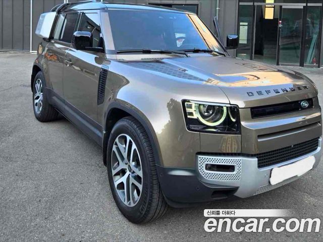 Land Rover Defender L663 110 D250 SE - фото 4